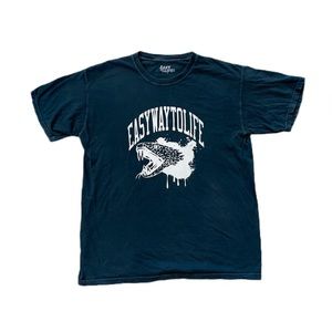 East way to life Tee